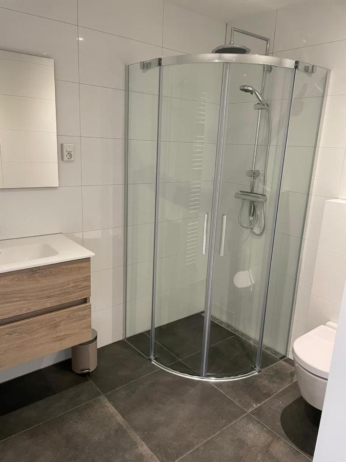 Bnb Bruxelles - Studios & Apartments Венло Экстерьер фото